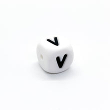 Load image into Gallery viewer, 12mm Silicone Letter Beads