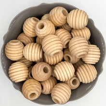 Load image into Gallery viewer, 1-1/4" Wooden Beehive Beads