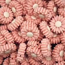 Load image into Gallery viewer, New 30mm Daisy Beads