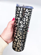 Load image into Gallery viewer, 20oz. Leopard Print Skinny Tumbler